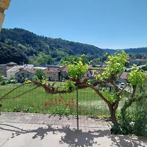 https://appartement-vals-les-bains-1.hotels-rhonealpes.com